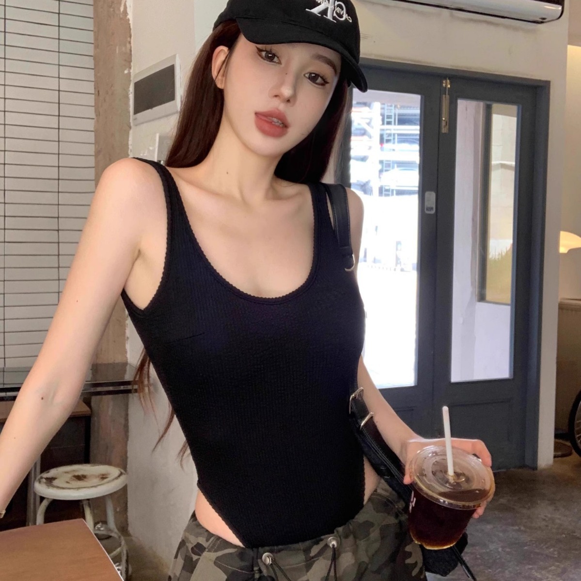 Barboteuse à bretelles noires  - Tank Top Ribbed avis et prix